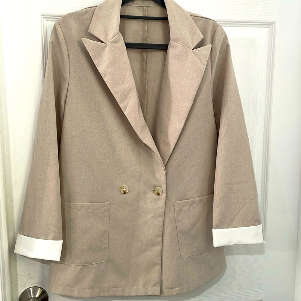 Item #186B Shein Ladies Blazer.